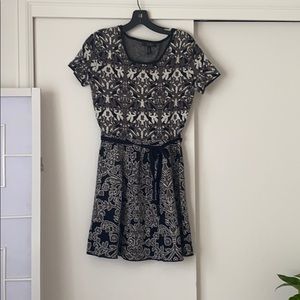 Medium dress